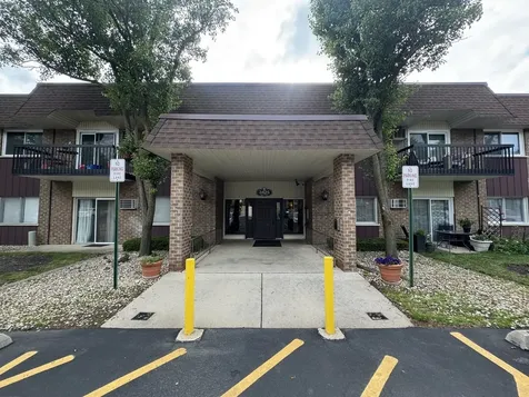3425 83RD Street Woodridge IL 60517