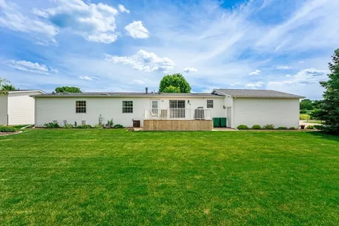 5604 Irving Boulevard Machesney Park IL 61115