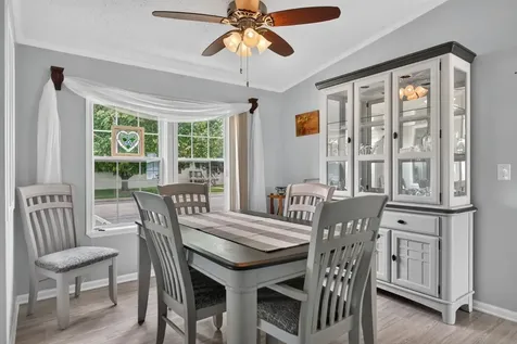 5604 Irving Boulevard Machesney Park IL 61115