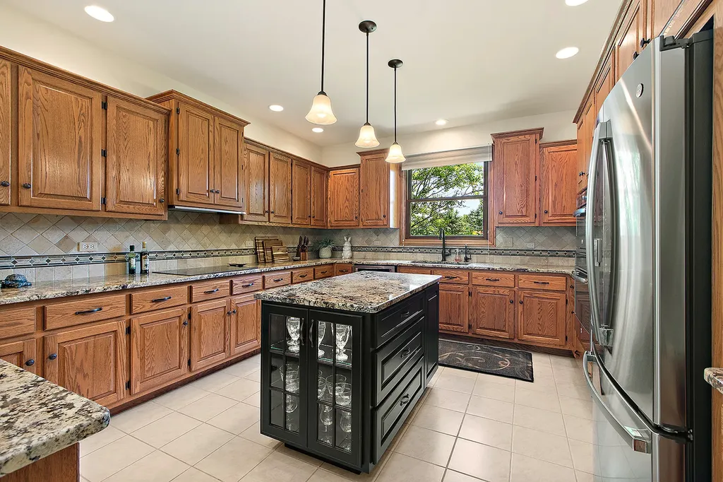 19305 South Parker Road Mokena IL 60448