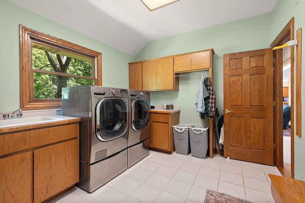 19305 South Parker Road Mokena IL 60448