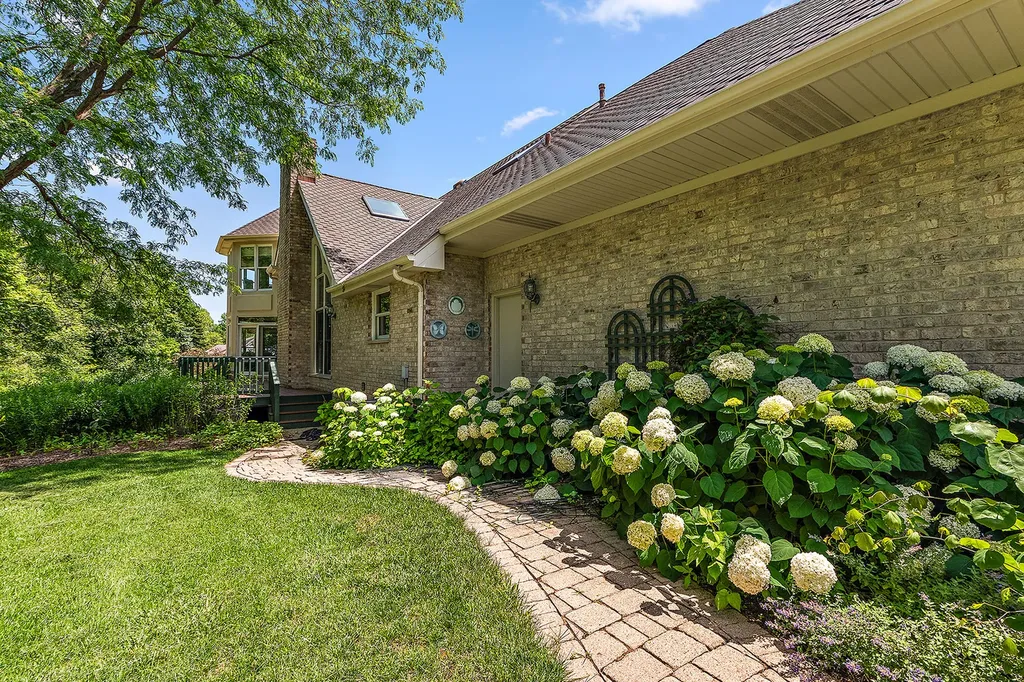 19305 South Parker Road Mokena IL 60448