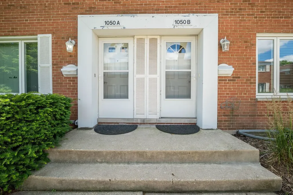1050 Higgins Road Park Ridge IL 60068