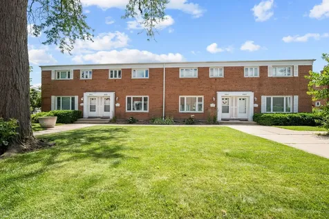 1050 Higgins Road Park Ridge IL 60068
