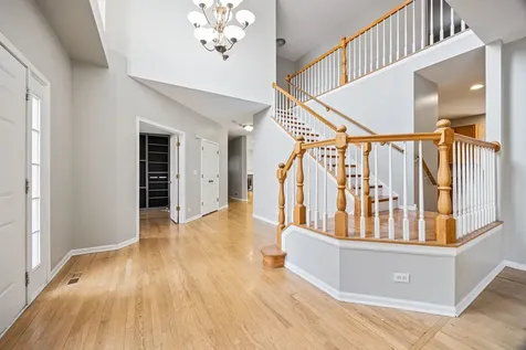 722 Aster Drive Gurnee IL 60031
