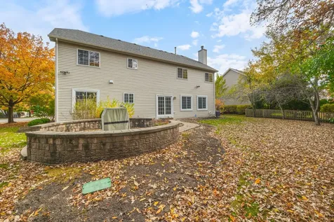 722 Aster Drive Gurnee IL 60031
