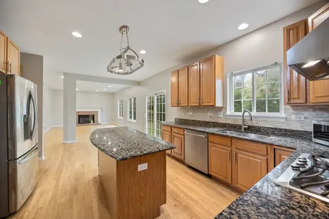 722 Aster Drive Gurnee IL 60031