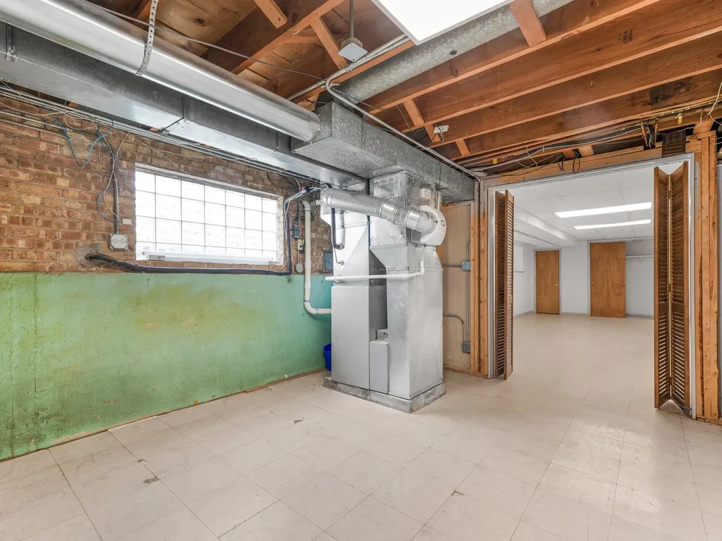 3860 North Oketo Avenue Chicago IL 60634
