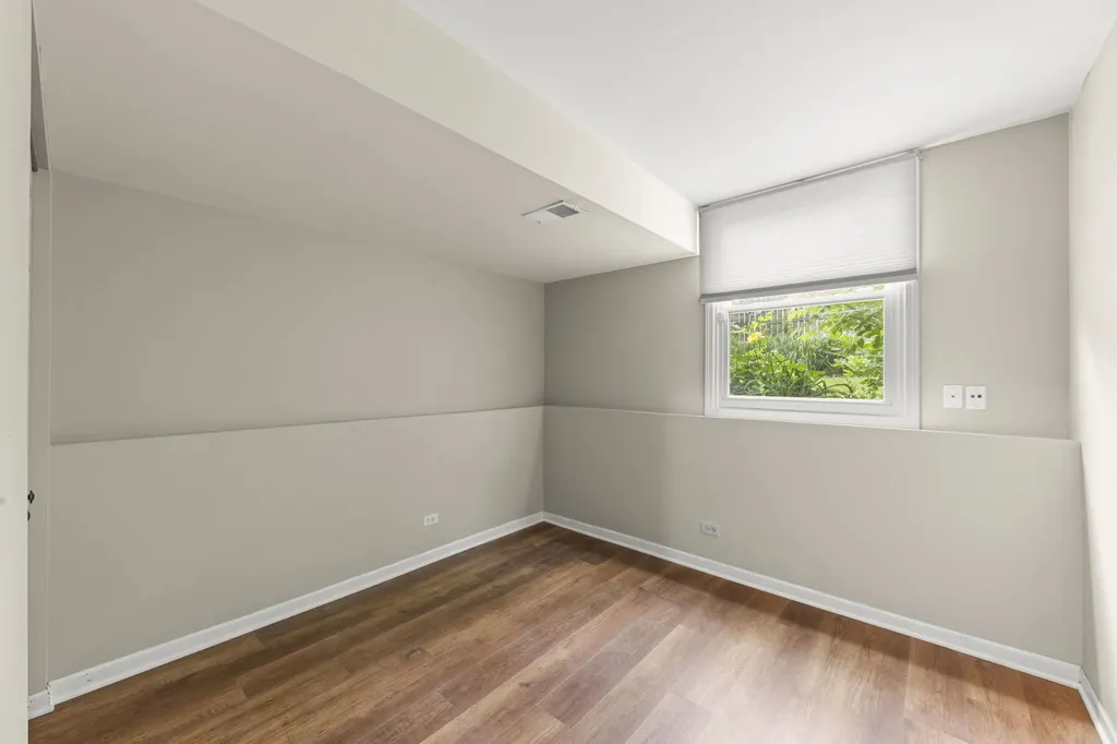 1055 Devonshire Avenue Naperville IL 60540