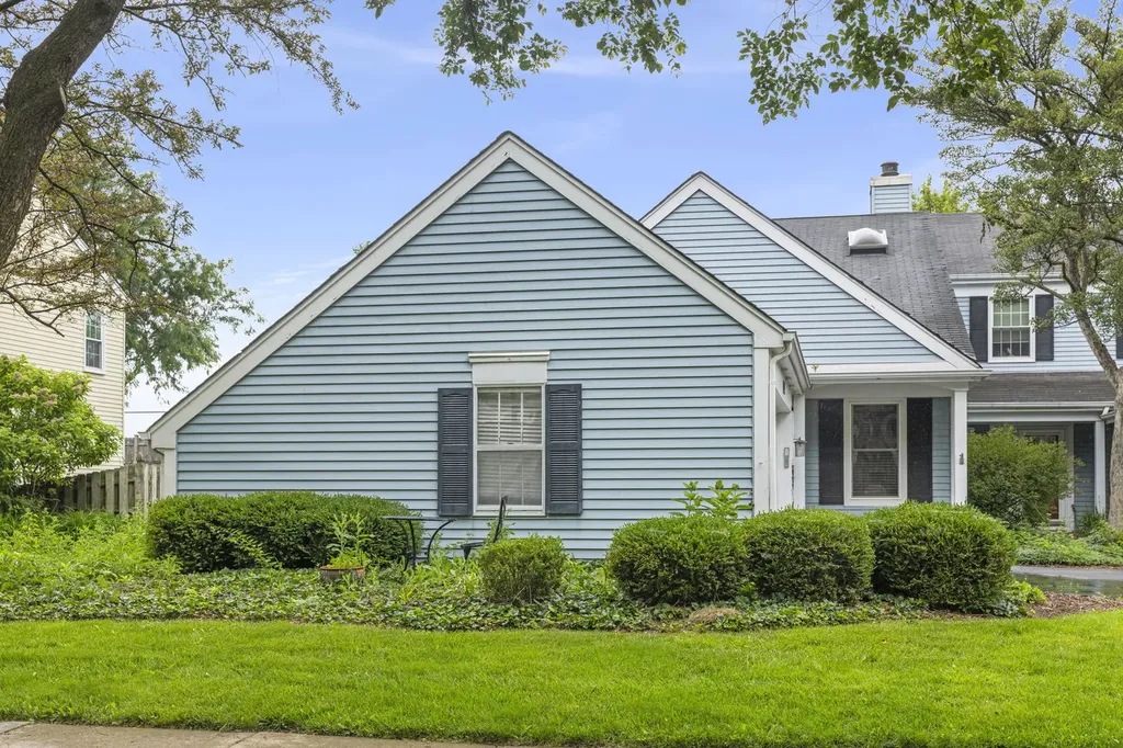1055 Devonshire Avenue Naperville IL 60540