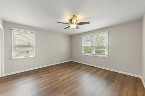 1055 Devonshire Avenue Naperville IL 60540