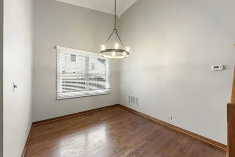 1055 Devonshire Avenue Naperville IL 60540