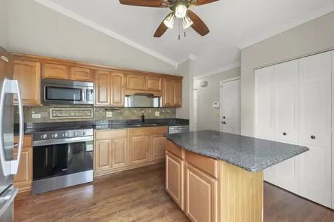 1055 Devonshire Avenue Naperville IL 60540