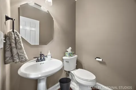 3766 Matisse Drive St. Charles IL 60175
