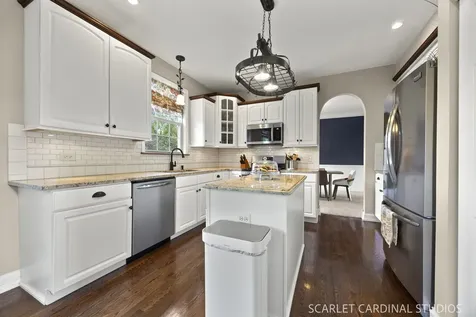 3766 Matisse Drive St. Charles IL 60175