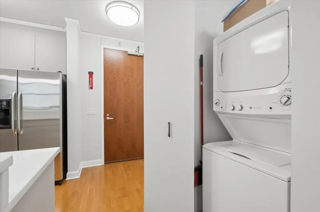 201 North Westshore Drive Chicago IL 60601