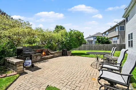 88 Westbourne Avenue Sugar Grove IL 60554