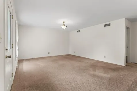 2107 Gunn Drive Champaign IL 61821