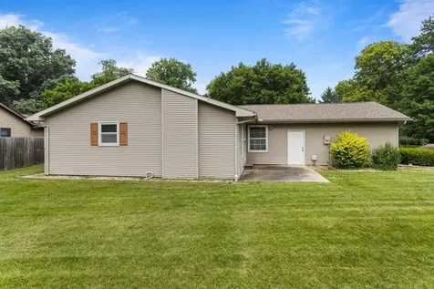 2107 Gunn Drive Champaign IL 61821