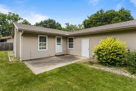 2107 Gunn Drive Champaign IL 61821