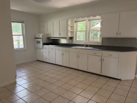 150 Woodland Road Libertyville IL 60048