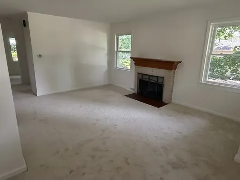 150 Woodland Road Libertyville IL 60048
