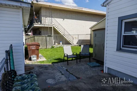 30 North Walnut Street Manteno IL 60950