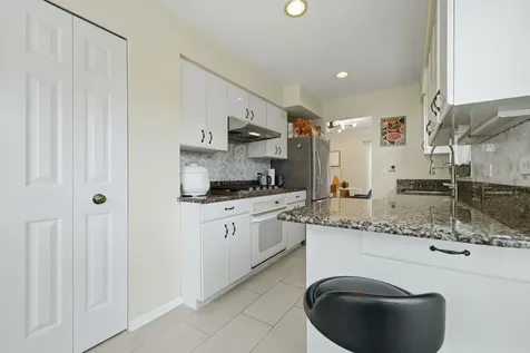1 The Court Of Harbinger Falls Northbrook IL 60062