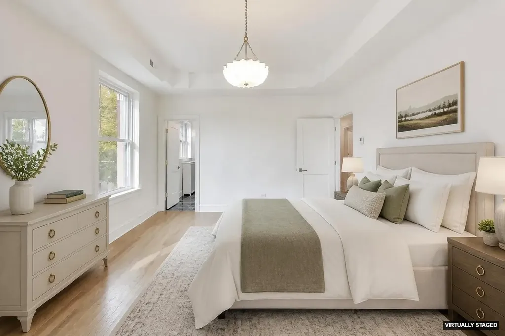 1201 East Madison Park Drive Chicago IL 60615