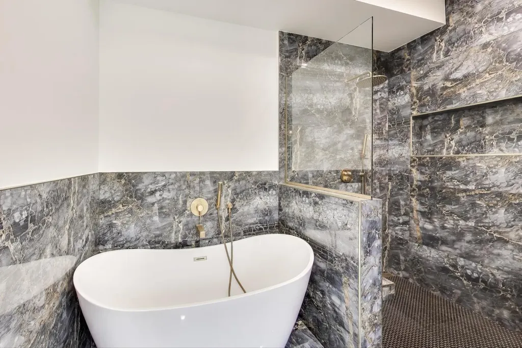 1201 East Madison Park Drive Chicago IL 60615