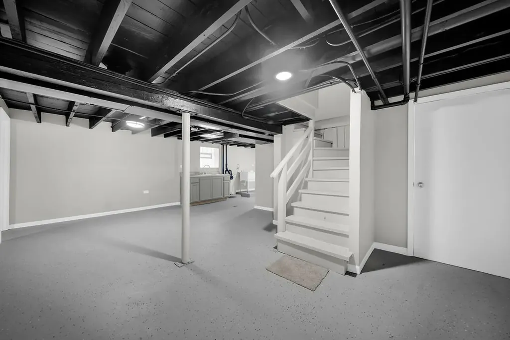 8948 South Morgan Street Chicago IL 60620