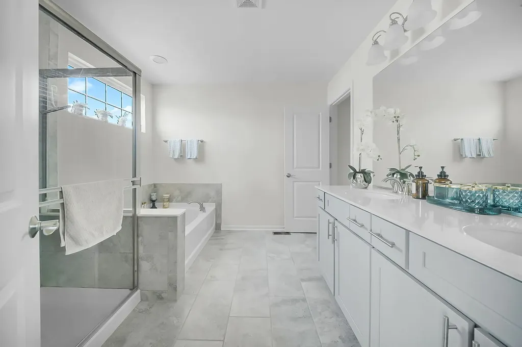 4319 Plantree Road Naperville IL 60564