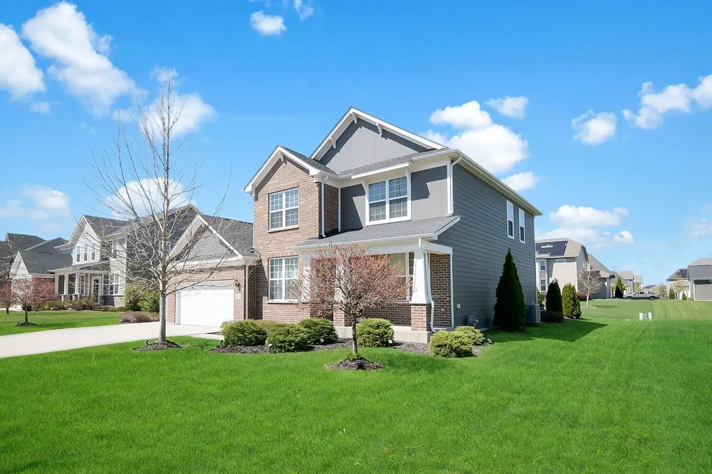 4319 Plantree Road Naperville IL 60564