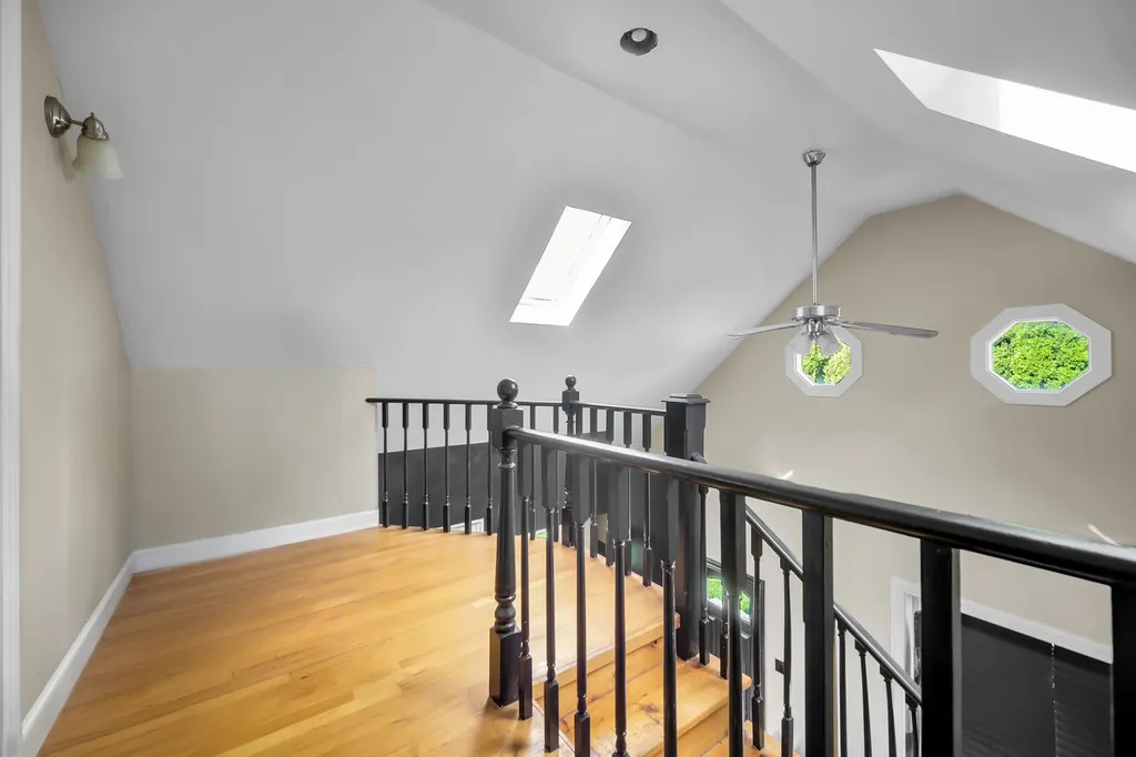 3844 South Artesian Avenue Chicago IL 60632