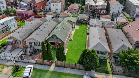 3844 South Artesian Avenue Chicago IL 60632