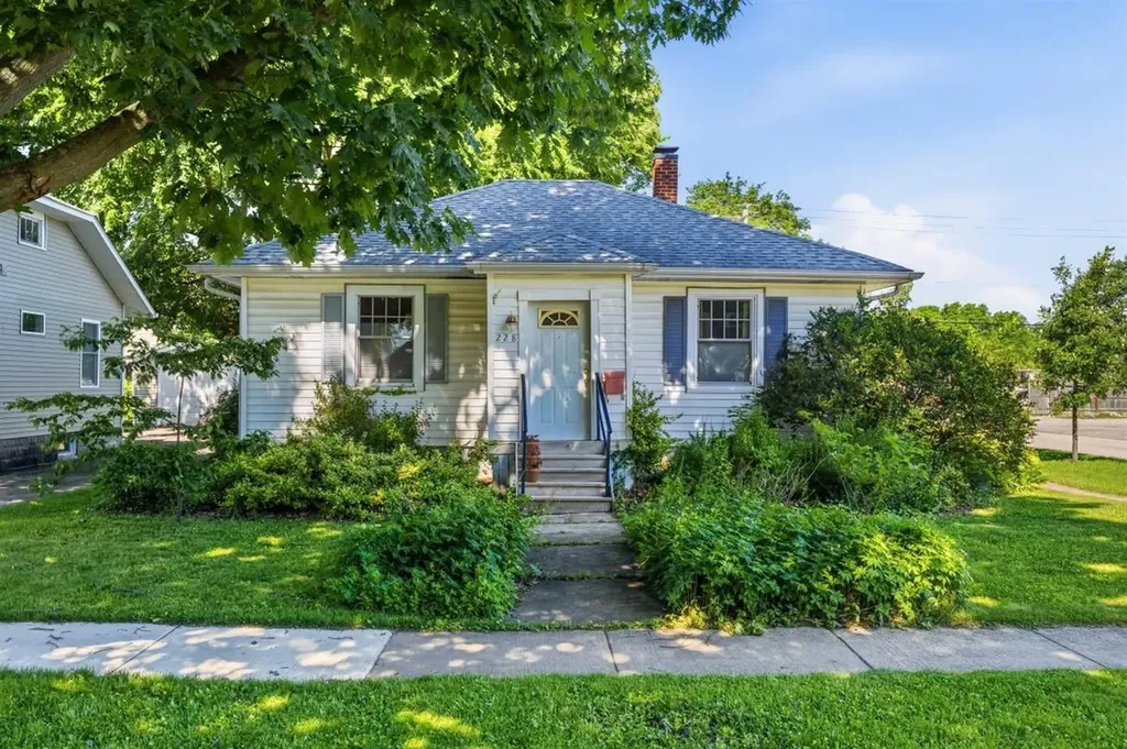 228 Anderson Boulevard Geneva IL 60134