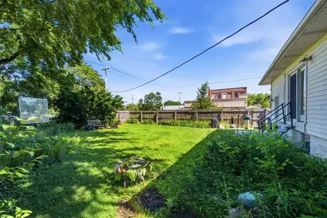 228 Anderson Boulevard Geneva IL 60134
