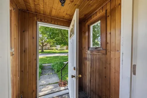 228 Anderson Boulevard Geneva IL 60134