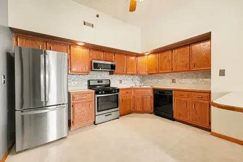 2899 Heritage Drive Joliet IL 60435