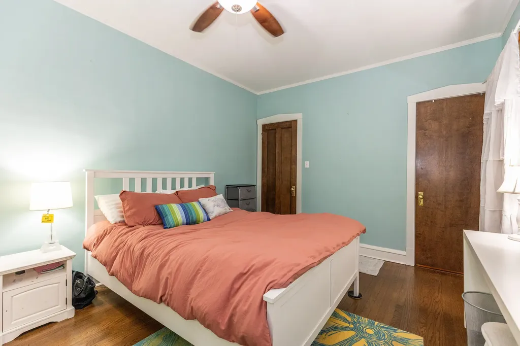 4136 North Lavergne Avenue Chicago IL 60641