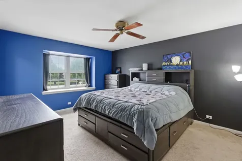 670 Versailles Circle Elk Grove Village IL 60007
