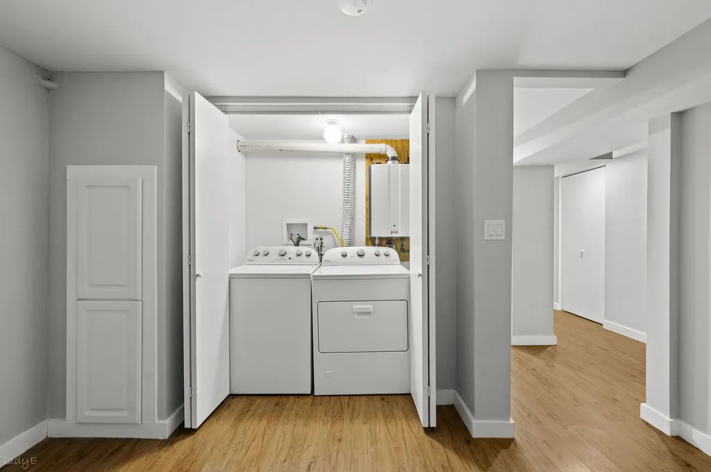 4310 West Shakespeare Avenue Chicago IL 60639