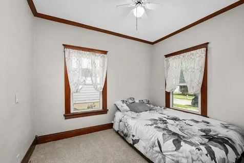 520 Pine Street Kewanee IL 61443