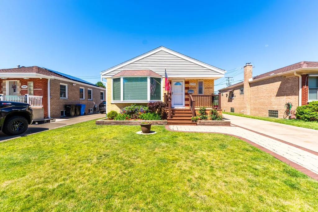 10318 South Avers Avenue Chicago IL 60655