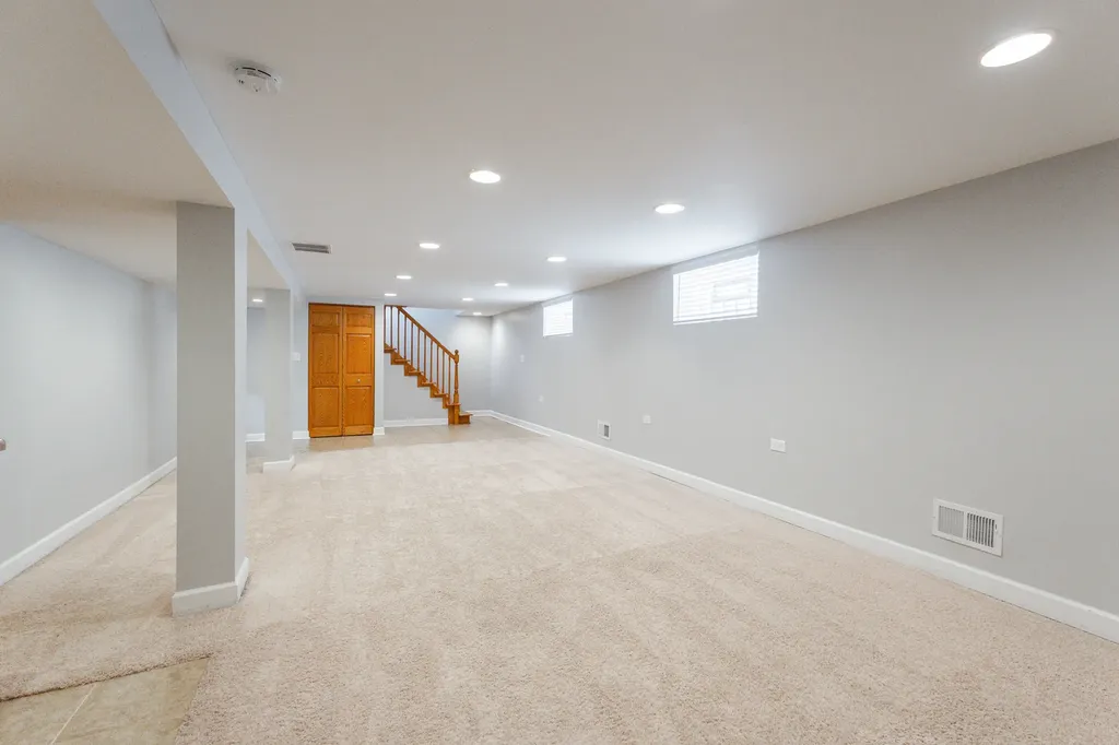 10318 South Avers Avenue Chicago IL 60655