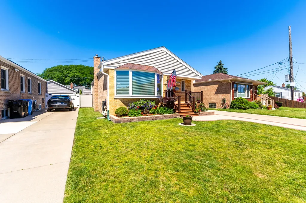 10318 South Avers Avenue Chicago IL 60655