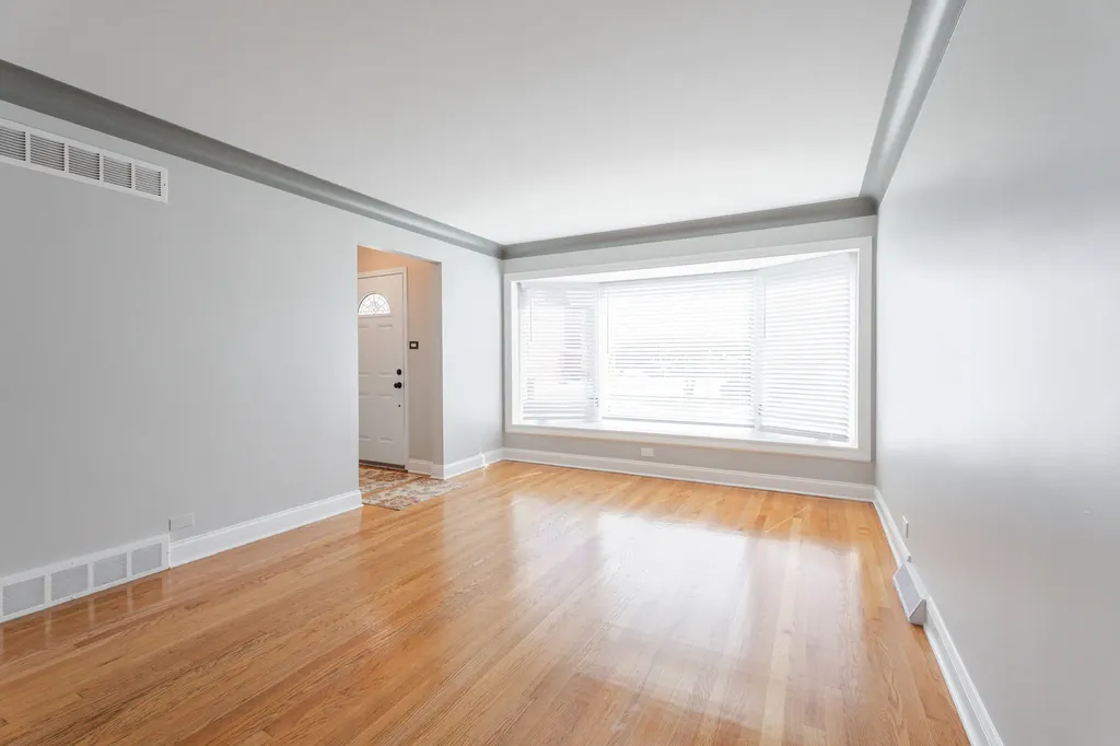 10318 South Avers Avenue Chicago IL 60655