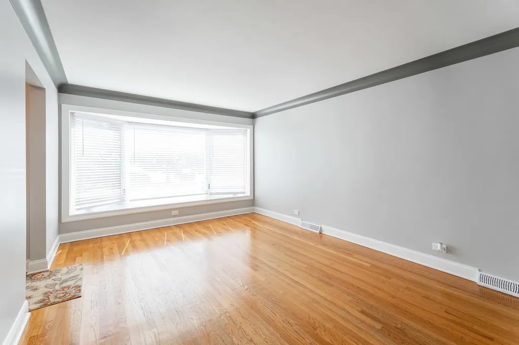 10318 South Avers Avenue Chicago IL 60655
