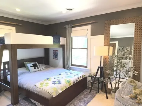 738 North Pine Avenue Arlington Heights IL 60004