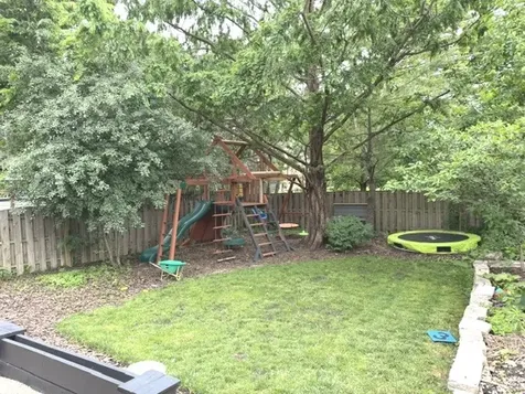 738 North Pine Avenue Arlington Heights IL 60004